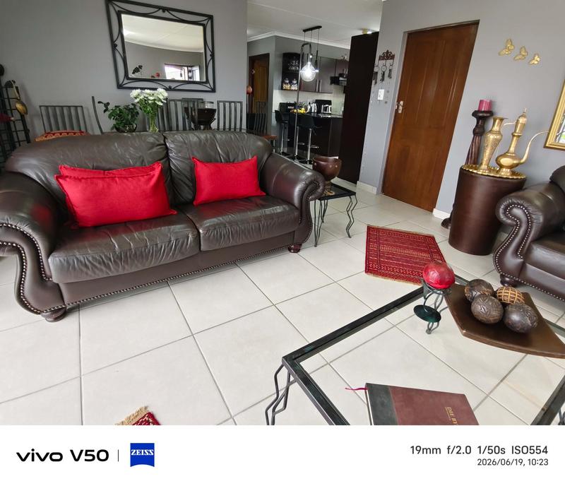 3 Bedroom Property for Sale in Seemeeu Park Western Cape